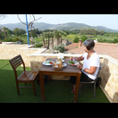Frühstück mit schöner Aussicht auf unserer Dachterrasse